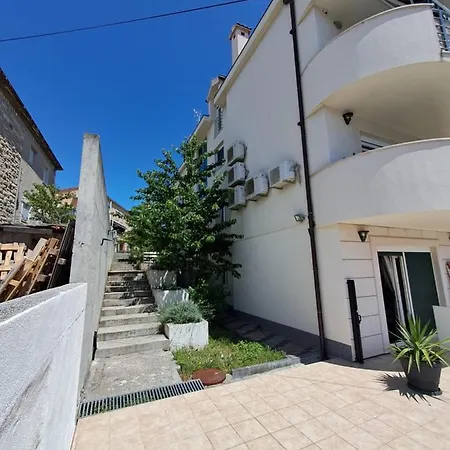 Emanuela Apartman